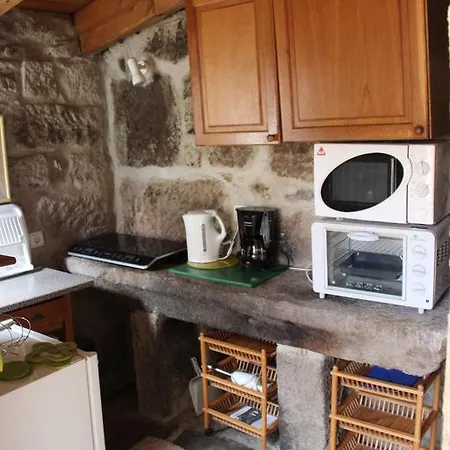 Farm stay Casa Grande De Juncais - Serra Da Estrela Fornos de Algodres