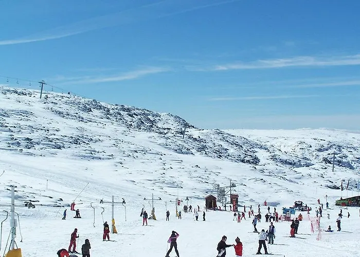 Casa Grande De Juncais - Serra Da Estrela Farm stay *